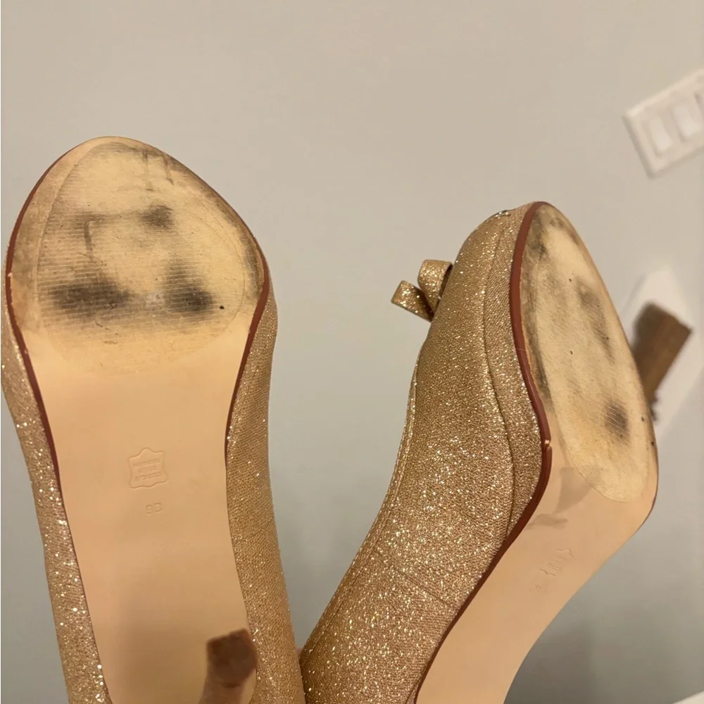 ✨ DREAMY Gold Glitter Bow Heels | Size 9